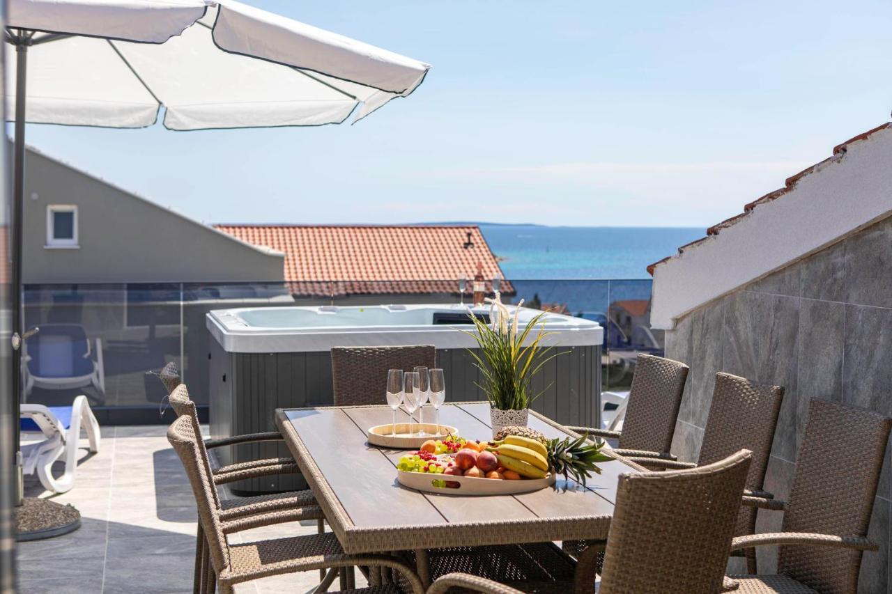 Villa Royal Novalja Extérieur photo